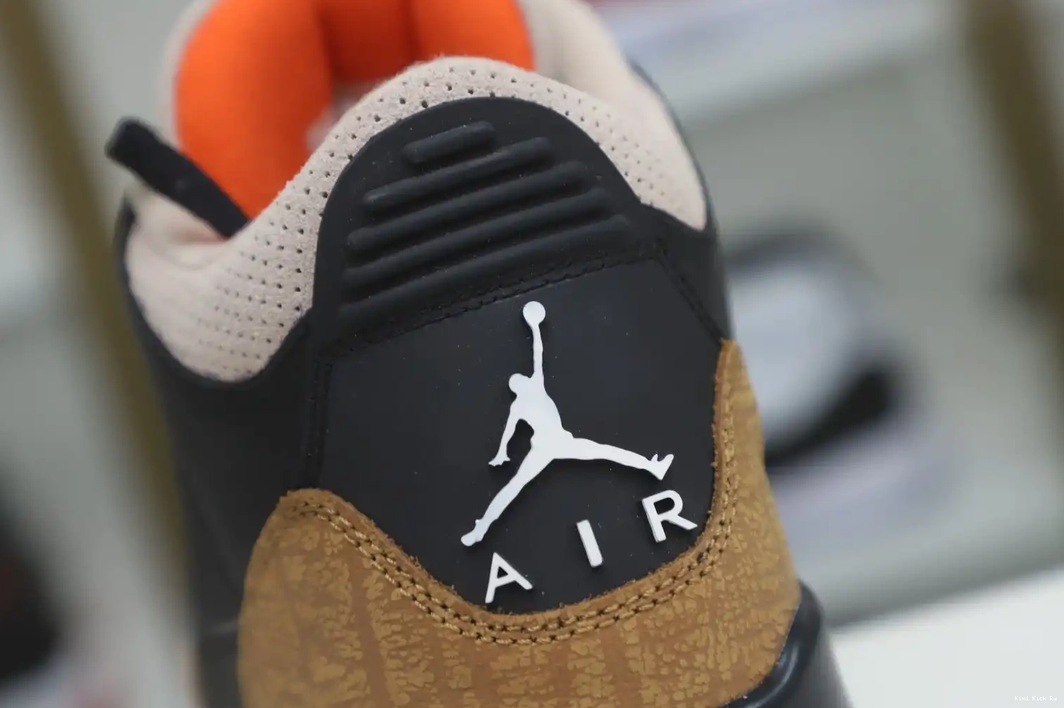 JORDAN CEMENT AIR Kimikick 3 DESERT CT8532 0706